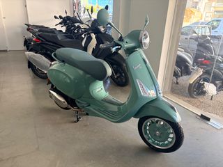Piaggio Primavera 125 2026 80th Anniversary-thumb-1
