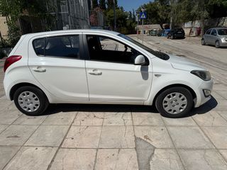 Hyundai i 20 2013 DIESEL CRDI-thumb-4