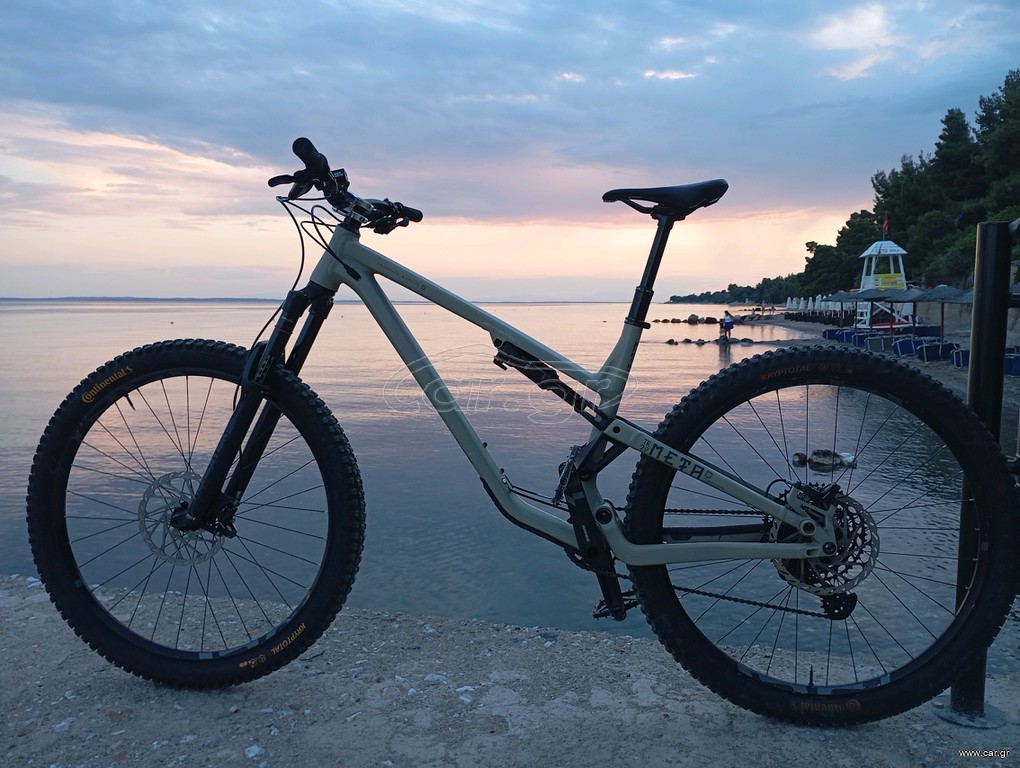 Downhill - Enduro - Trail Commencal 2024 meta tr 29