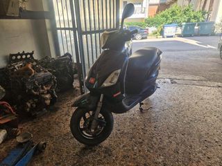 Piaggio 2010