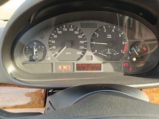 Bmw 320 2000-thumb-7