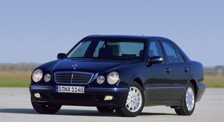 Φανός πίσω δεξ.εξωτ.classic-elegance E class w210 facelift-thumb-4
