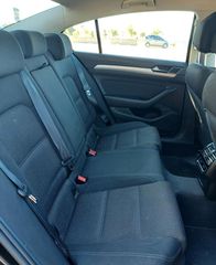 Volkswagen Passat 2016-thumb-8