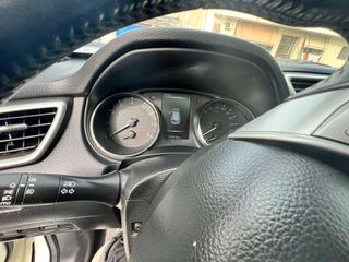 Nissan Qashqai 2015 PANORAMA/360 CAMERA/NAVI/CLIMA-thumb-8