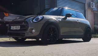 Mini Cooper S 2018-thumb-6