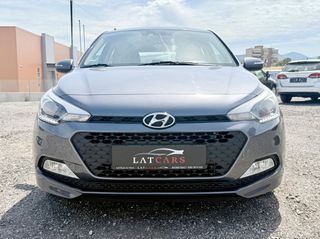 Hyundai i 20 2016 1.4 trend ,automatic book service-thumb-1