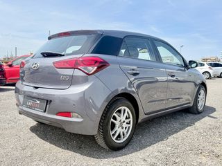 Hyundai i 20 2016 1.4 trend ,automatic book service-thumb-3