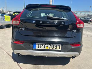 Volvo V40 Cross Country 2015 1.5 Turbo 152hp Ocean Race edition-thumb-4