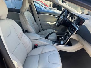 Volvo V40 Cross Country 2015 1.5 Turbo 152hp Ocean Race edition-thumb-10