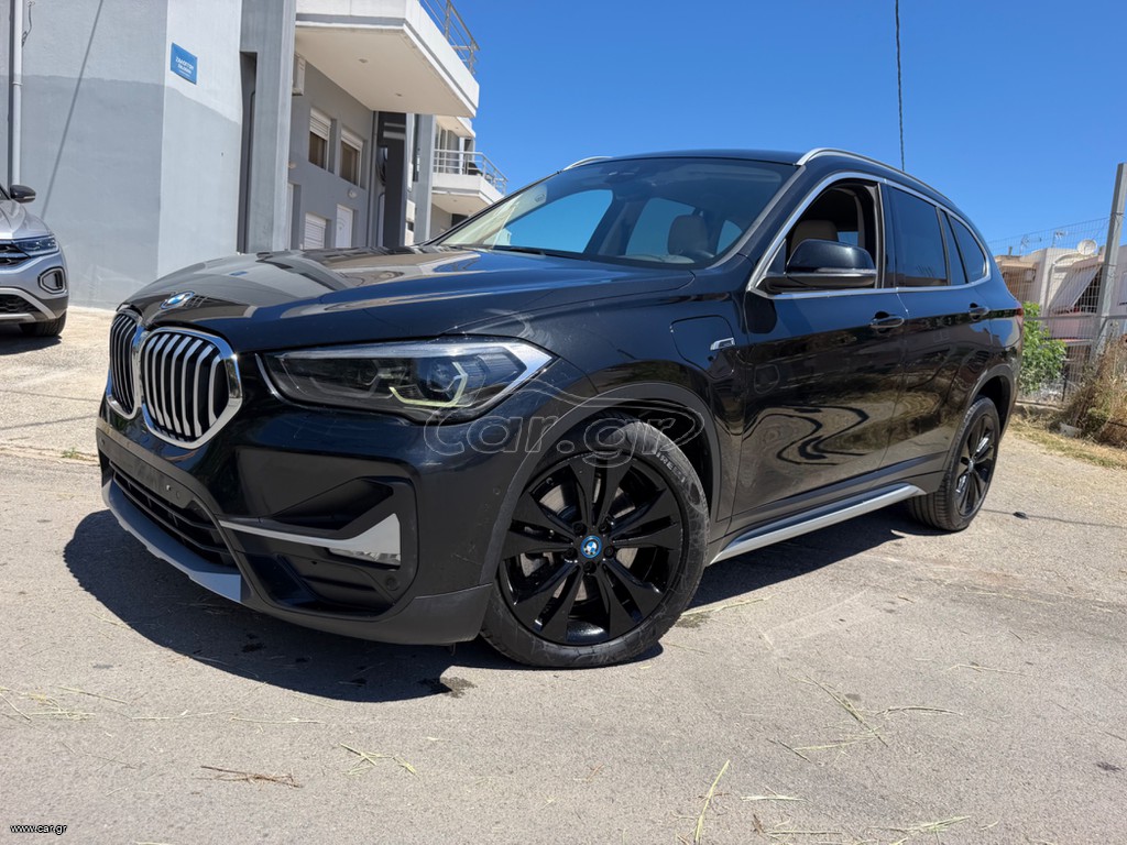 Bmw X1 2022 PLUG IN 4X4 AYTOMATO ΔΕΡΜA X-LINE