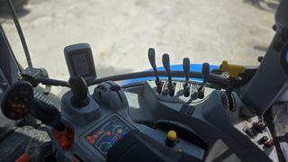 Τρακτέρ New Holland 2019 T6.165-thumb-10