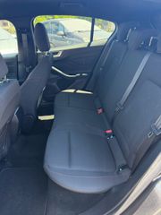 Ford Focus 2018 1.5 ECOBLUE ST-LINE-thumb-5