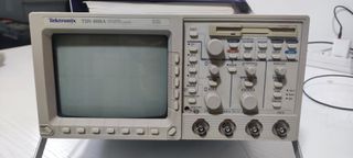 Tektronix TDS460A Ψηφιακός Παλμογράφος 4 Καναλιών 400MHz