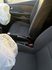 Renault Clio 2018-thumb-10