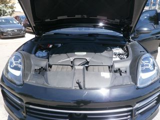 Porsche Cayenne 2023-thumb-21