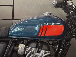 Royal Enfield Bear 650 2026 Petrol Green-thumb-4