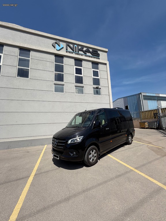 Mercedes-Benz 2021 Sprinter 416/37 Traveline