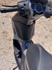 Piaggio Beverly 350 2014-thumb-1