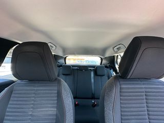 Peugeot 2008 2021 PureTech 130-thumb-23