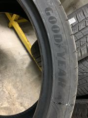 ενα ελαστικό 275/35/22 Goodyear-thumb-2