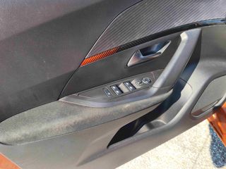 Peugeot 2008 2021-thumb-26