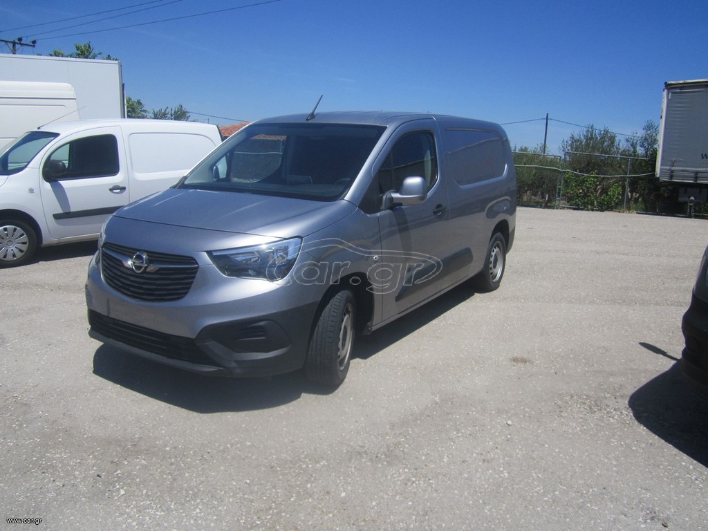 Κλούβα Opel 2019 COMBO