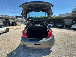 Peugeot 208 2012 1.2 PURETECH 82 STYLE-thumb-15