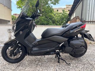 Yamaha XMAX 400 2015 AKRAPOVIC