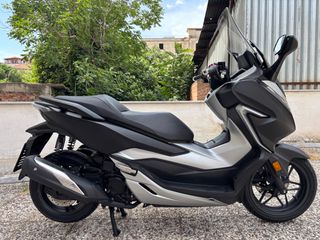 Honda Forza 300 2018 ABS-thumb-6