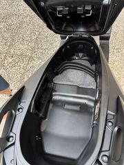 Honda Forza 300 2018 ABS-thumb-10