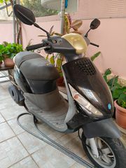 Piaggio Zip 25 2004-thumb-1