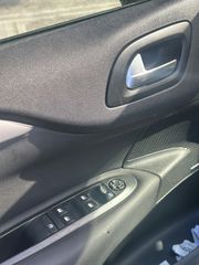 Citroen C4 2013-thumb-2