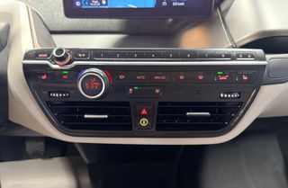 Bmw i3 2019 ΜΕΓΑΛΗ ΟΘΟΝΗ NAVI ΖΑΝΤΕΣ LED KAMEPA PARKTRONIC ΔΥΟ ΚΑΛΩΔΙΑ-thumb-44