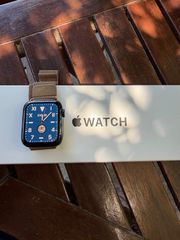 Πωλείται Apple Watch SE 44mm ( 2nd Generation)‼