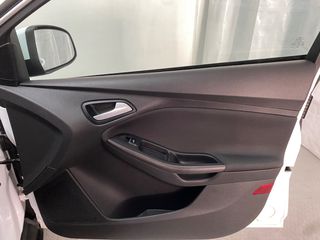 Ford Focus 2016 ΕΛΛΗΝΙΚΗΣ ΑΝΤΙΠΡΟΣΩΠΕΙΑΣ-thumb-36