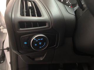 Ford Focus 2016 ΕΛΛΗΝΙΚΗΣ ΑΝΤΙΠΡΟΣΩΠΕΙΑΣ-thumb-19
