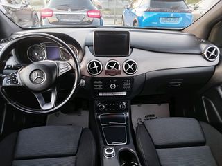 Mercedes-Benz B Electric Drive 2015 250e-thumb-37