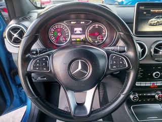 Mercedes-Benz B Electric Drive 2015 250e-thumb-38