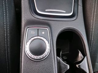 Mercedes-Benz B Electric Drive 2015 250e-thumb-52