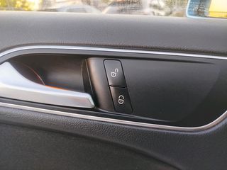 Mercedes-Benz B Electric Drive 2015 250e-thumb-58