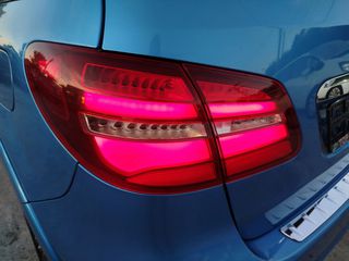 Mercedes-Benz B Electric Drive 2015 250e-thumb-13