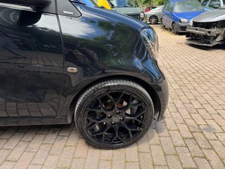 Smart ForTwo 2016-thumb-6