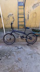 BMX Mongoose 2001