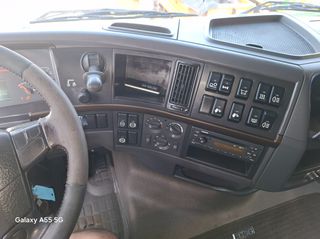 Ανατρεπόμενο Για Containers Με Βραχίονες Volvo 2012 FH 16 600-thumb-4