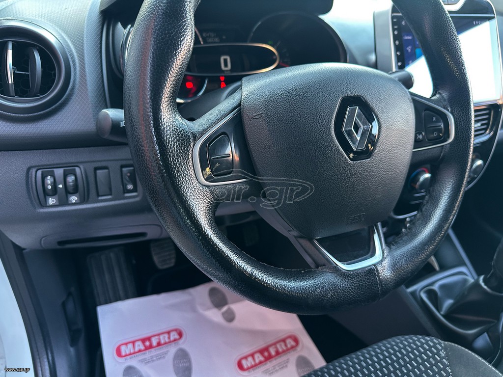 Renault CLIO VAN thumbnail 19