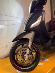 Piaggio Beverly 350 2012 Black abs asr-thumb-2