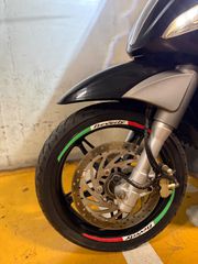 Piaggio Beverly 350 2012 Black abs asr-thumb-3