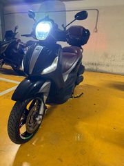 Piaggio Beverly 350 2012 Black abs asr-thumb-13