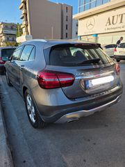 Mercedes-Benz GLA 200 2019 FACE LIFT-thumb-5