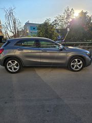 Mercedes-Benz GLA 200 2019 FACE LIFT-thumb-3